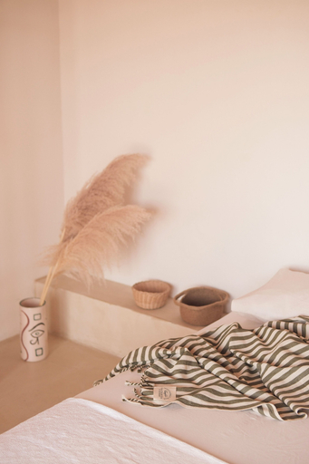 Bedroom 2, arunurla zeytinler houses, Urla