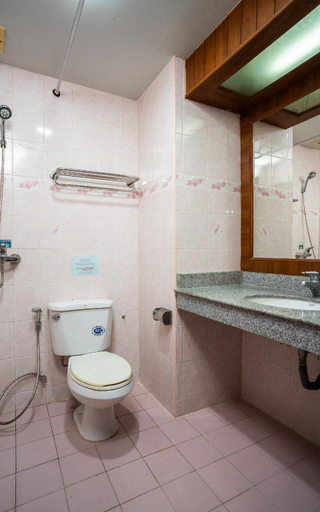 Bathroom 3