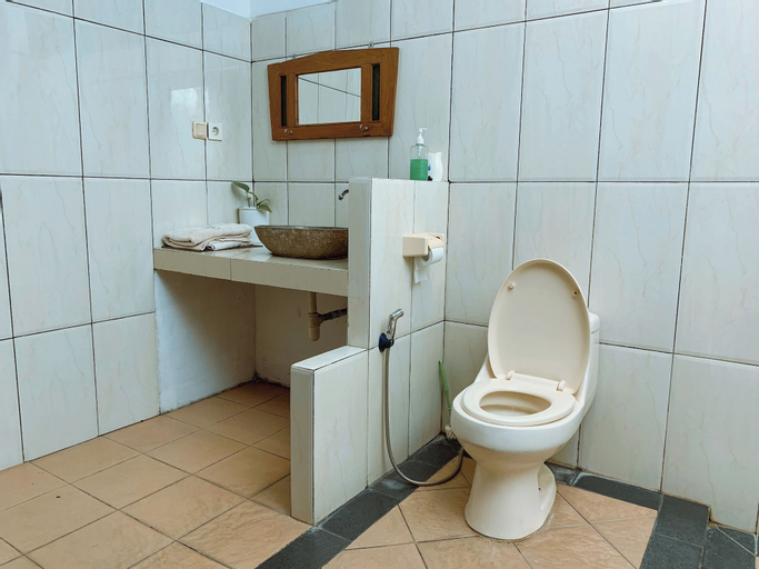 Bathroom 5