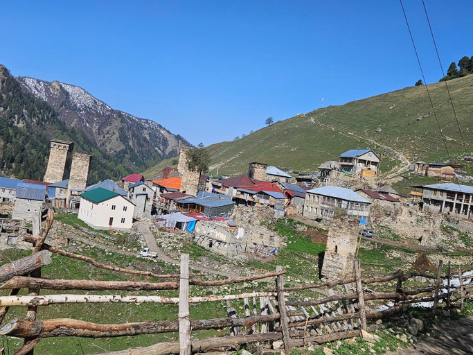 Others 5, MURQVAMI Guesthouse, Mestia