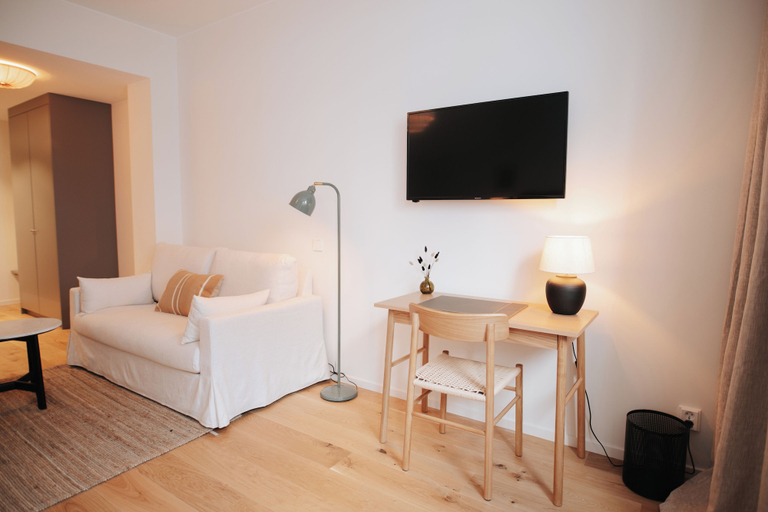 Others 5, The Lab Hotel, Solna