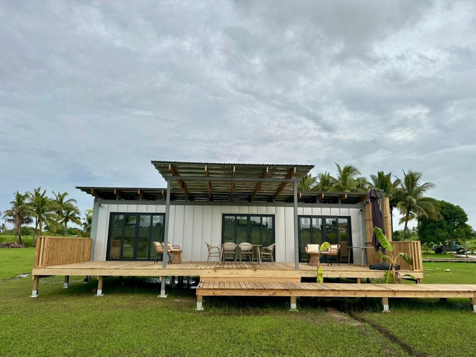 Exterior & Views 2, Selah Fiji, Ba