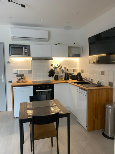 Dining Room 30