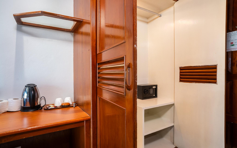 Amenities 11
