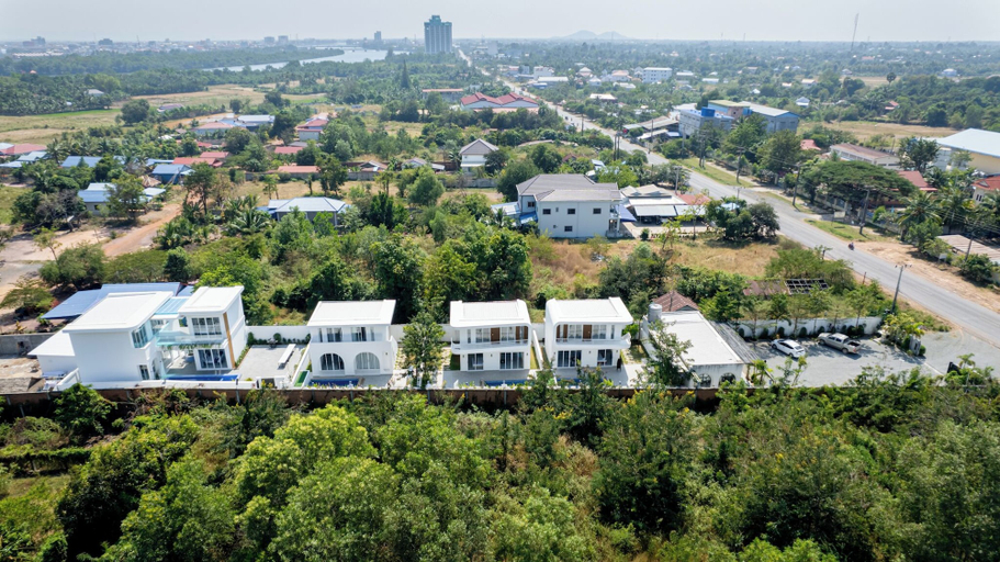 Exterior & Views 2, De KT Villa Kampot, Kampot