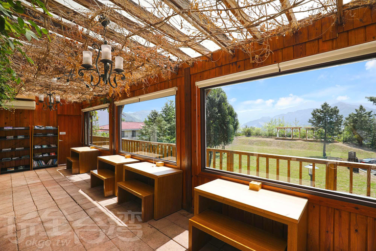 Public Area 3, Baili Manor Cing Jing, Nantou