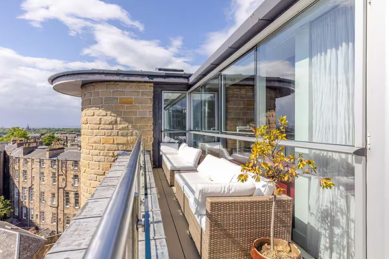 Others 5, Beautiful Penthouse with terrace, Edinburgh