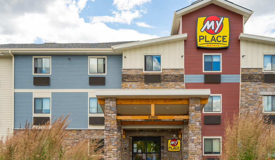 Exterior & Views 1, My Place Hotel - Redding, CA, Shasta