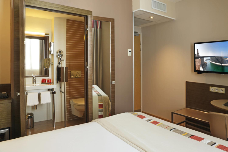 Bedroom 8
