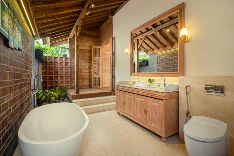 Bathroom 2, Entire 4BR  Private Pool Villa with Nature REV26, Badung