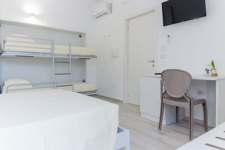 Bedroom 2, B&B SOLE, Lecce