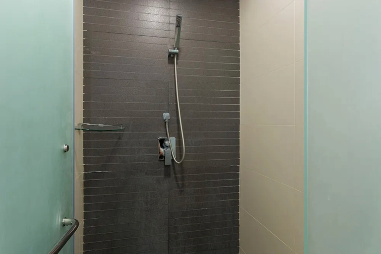 Bathroom 6
