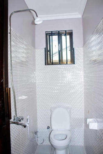 Bathroom 3, Wanyama Hostel, Arusha