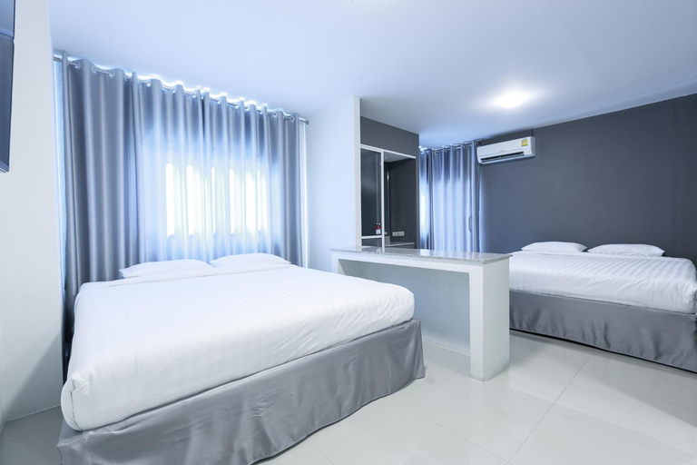 Bedroom 6