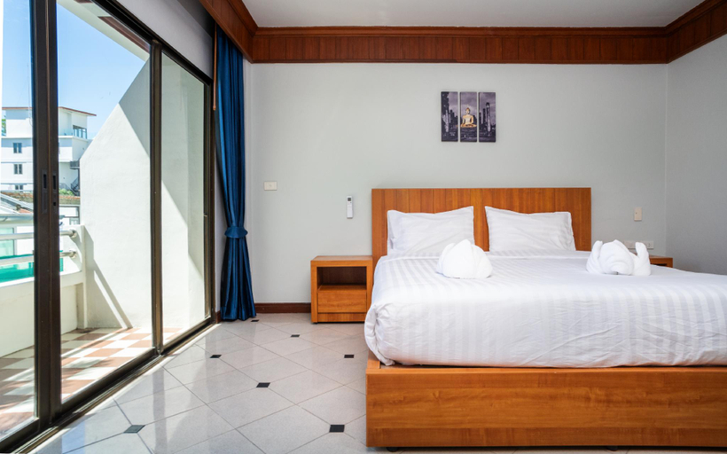 Bedroom 18