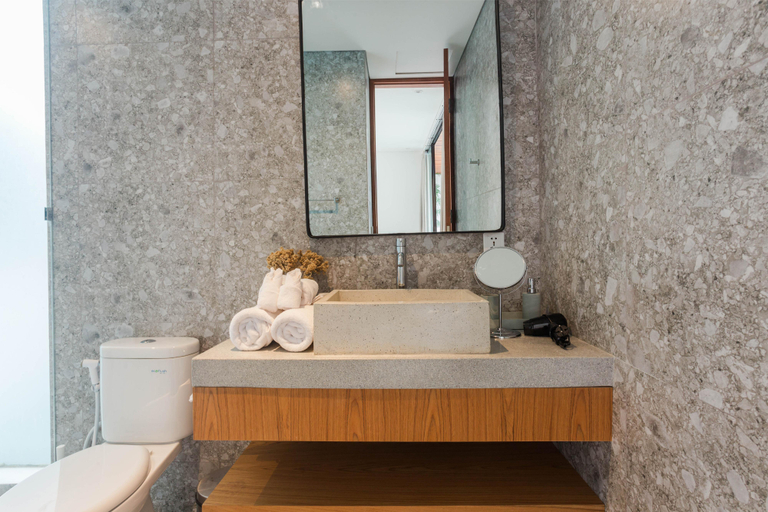 Bathroom 3, Yoki Villa by Betterplace, Badung