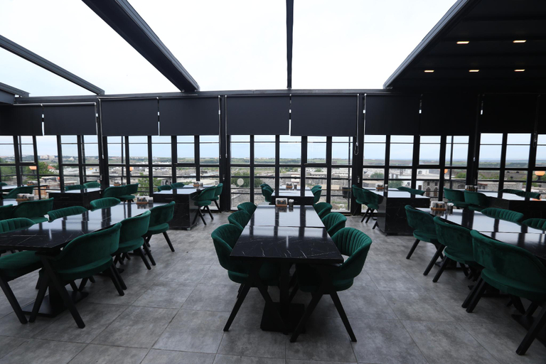 Others 5, Sur Central Hotel, Merkez