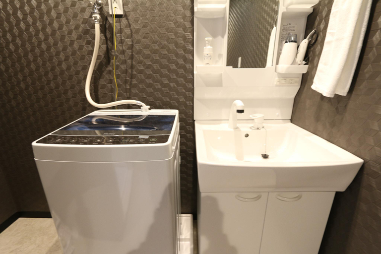 Bathroom 3, ES31 Elizabeth Garden Shinmachi, Osaka