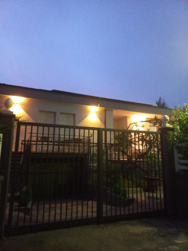 Others 2, B&B 1898 - Villa Colonna, Bari