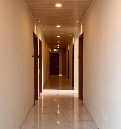 Others 2, Hotel Central, Semarang
