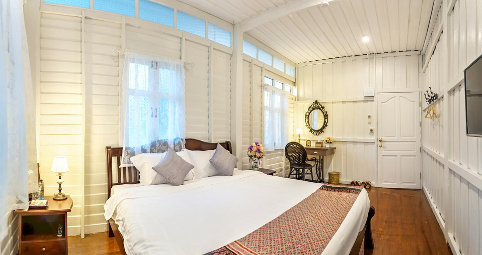 Bedroom 14