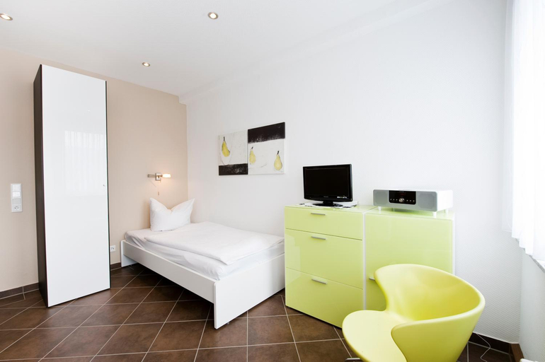 Bedroom 9