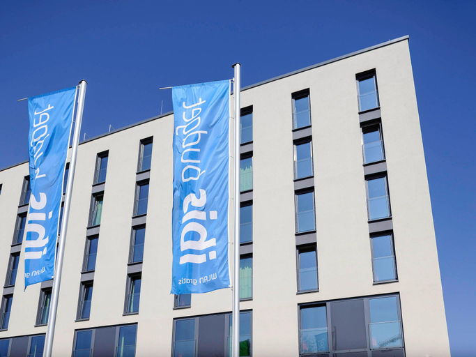 Exterior & Views 2, ibis budget Konstanz, Konstanz