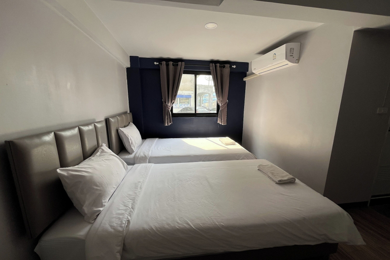 Bedroom 5, Blue 26, Sam Phran