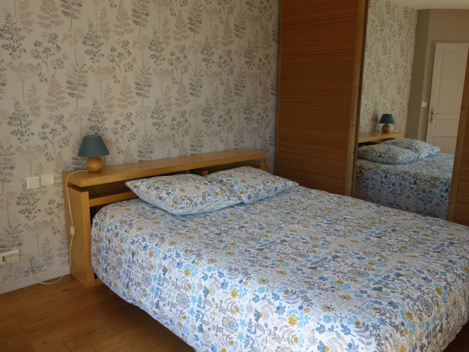 Others 4, Chambre le Mans, Sarthe