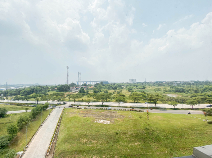 Exterior & Views 4, Comfort and Simply Look 2BR at Meikarta Apartment By Travelio, Cikarang