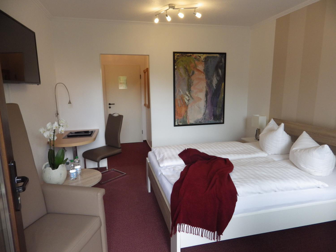 Bedroom 12