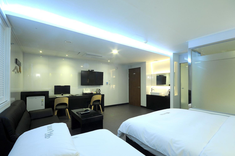 Bedroom 7