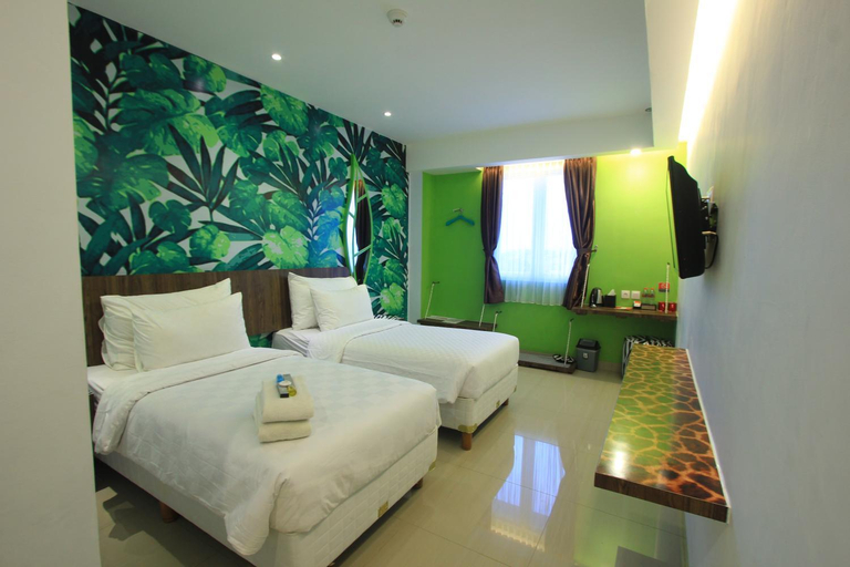 Bedroom 25