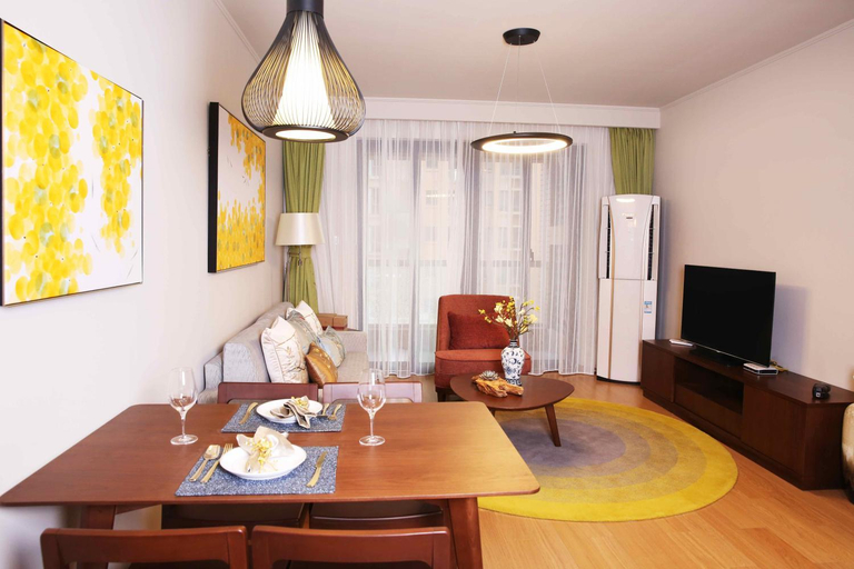 Dining Room 8