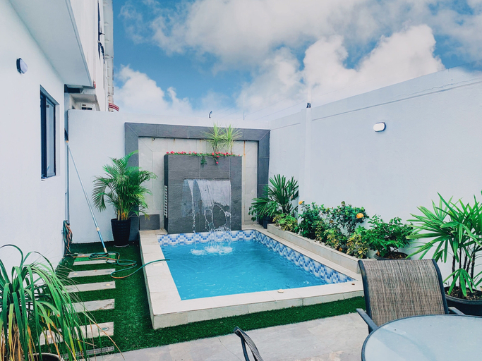 Sport & Beauty 4, Casa con Piscina Privada para Familias, Daule
