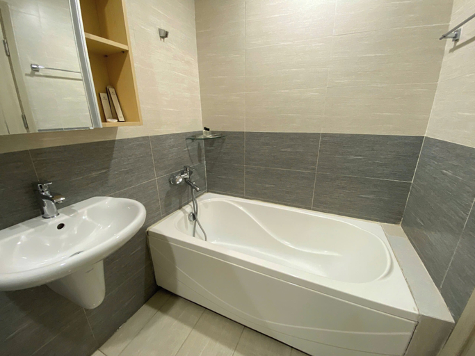 Bathroom 3, Juna Hotel, Tĩnh Gia