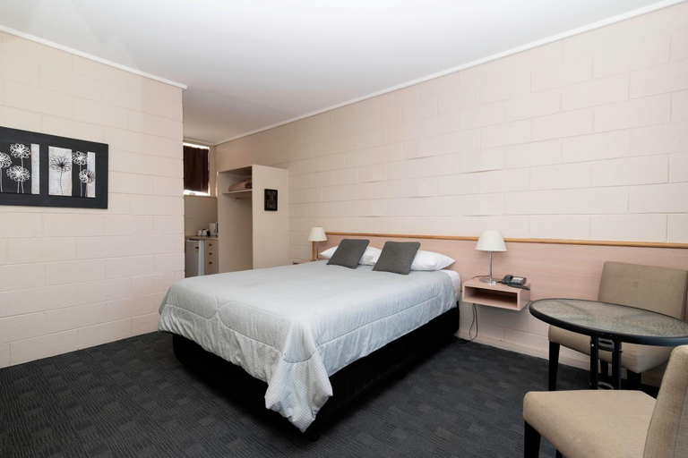 Bedroom 14