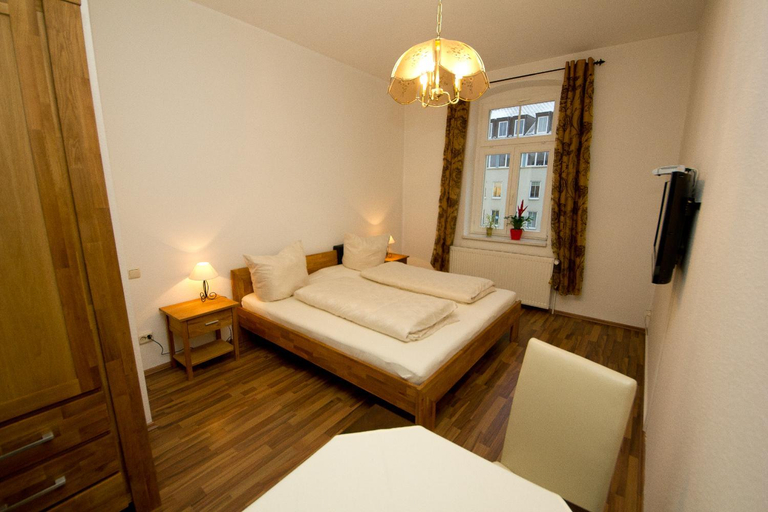 Bedroom 14