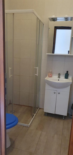 Others 4, Cazare - Accommodation, Municipiul Bucuresti