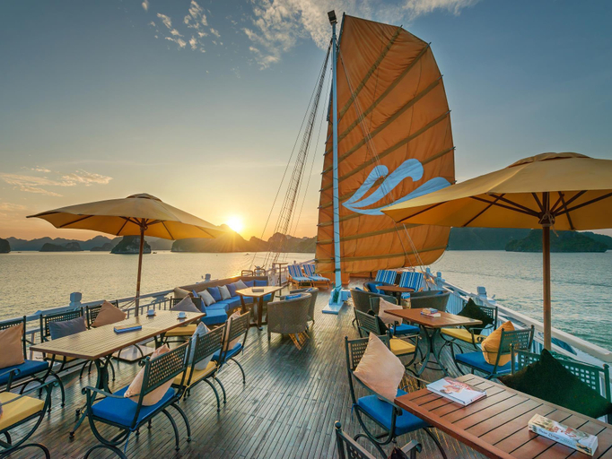 Others 5, Paradise Legacy Cruise, Hạ Long
