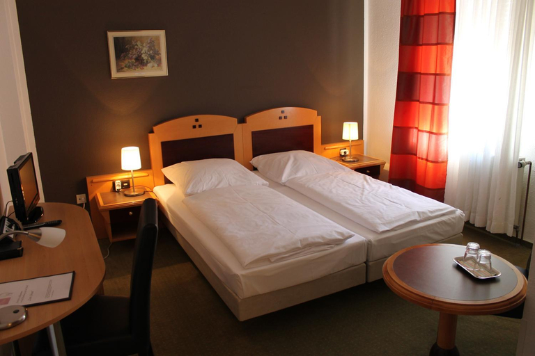 Bedroom 5
