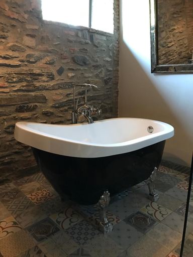 Bathroom 4, Hostal Sant Roc, Barcelona