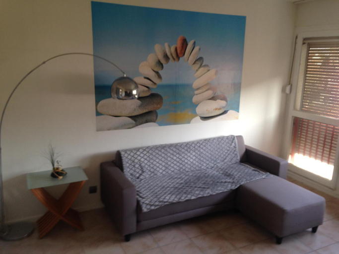 Bedroom 12