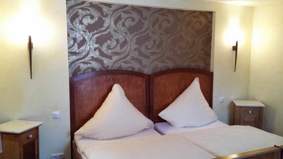 Bedroom 14
