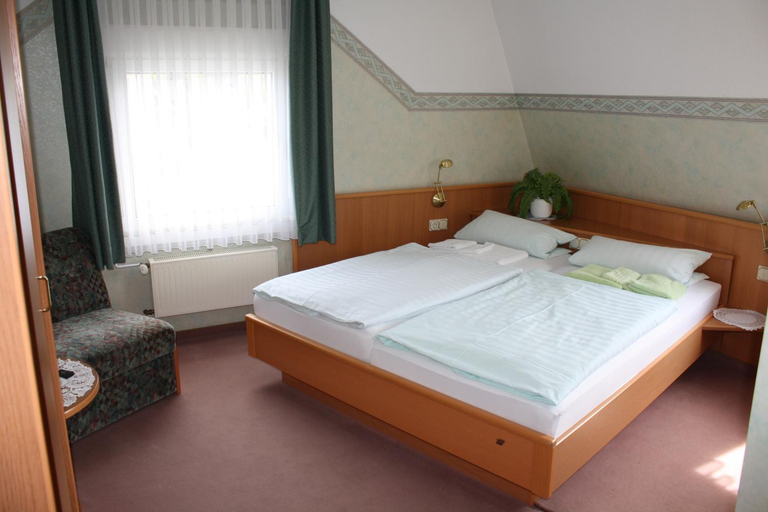 Bedroom 14