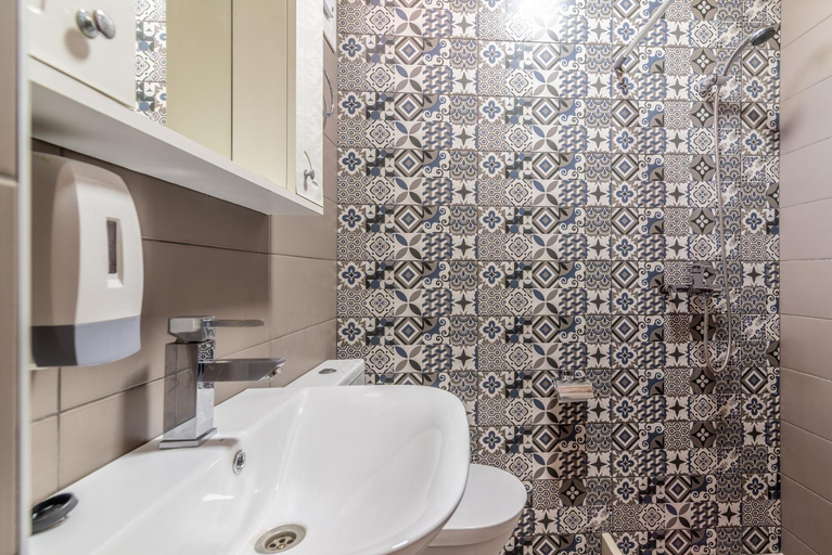 Bedroom 4, Countryhouse Villa with pool & private parking, Crete