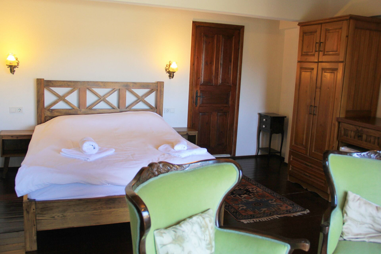 Bedroom 3, Erguvanlı Ev, Ayvacık