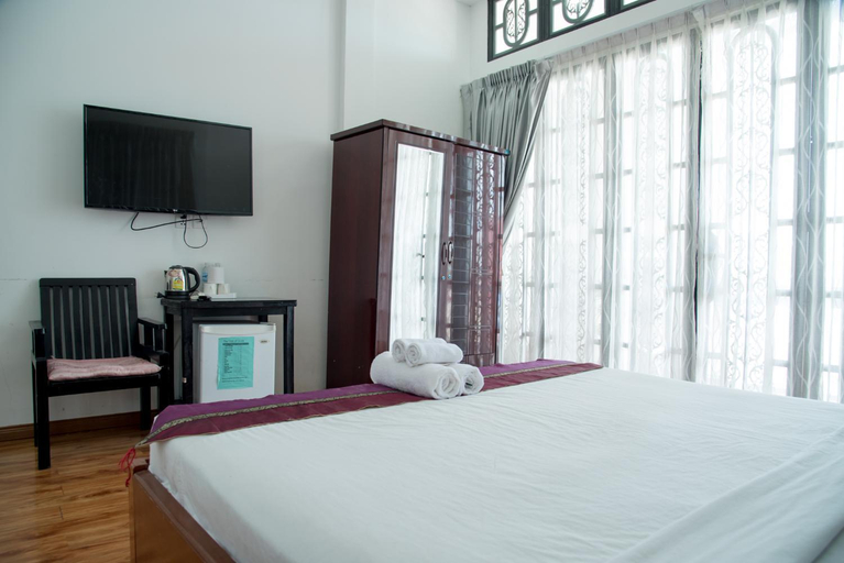 Bedroom 18