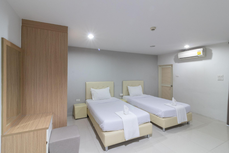 Bedroom 6