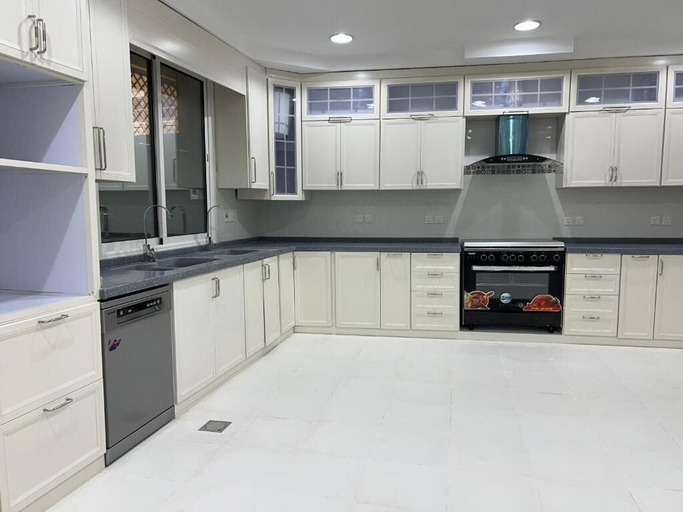 Others 5, Eqamh VIP, Al Madinah Al Munawwarah
